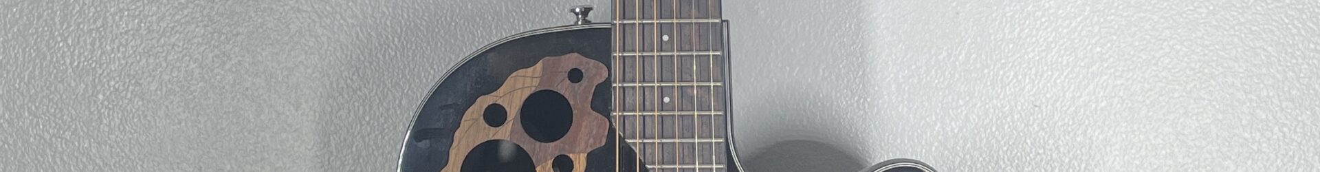 Ovation CE44-5, used, plays good, has ohsc.