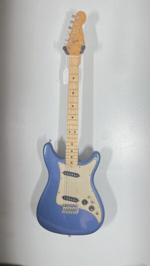 Vintage Fender Lead II, refin w/hdcs.