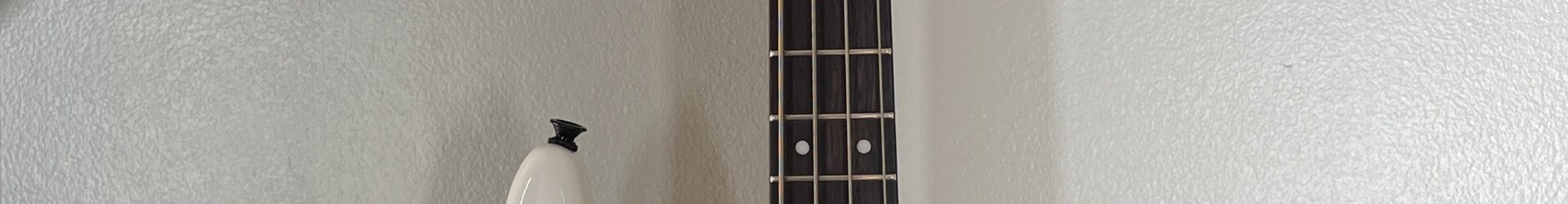 Jackson JS-2 Bass, used, pro setup