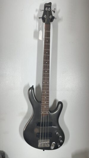 Ibanez EGB500 bass, super nice.