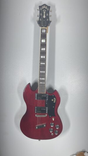 Guild Polaris, almost new, w/bag.