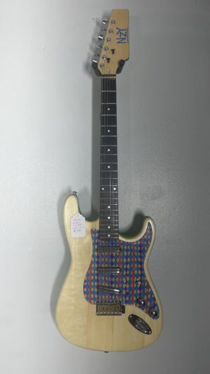 Custom build Nathan mosaic strat, local builder, must see.