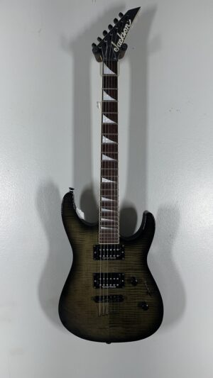 Jackson Japan Dinky, DK2T, w/ohsc, pro setup.