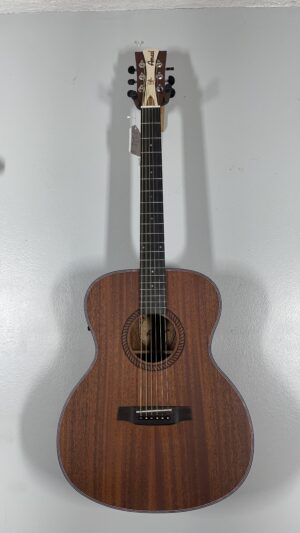 Used Amati Acoustic, great deal. W/bag