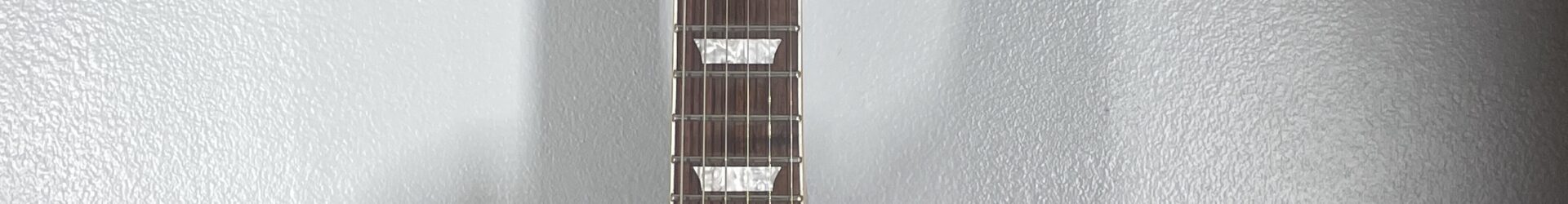 Chibson fake les paul, upgraded tuners and pickups.