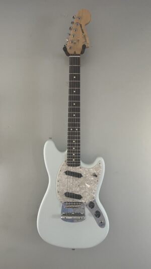 Fender USA Mustang, unplayed.