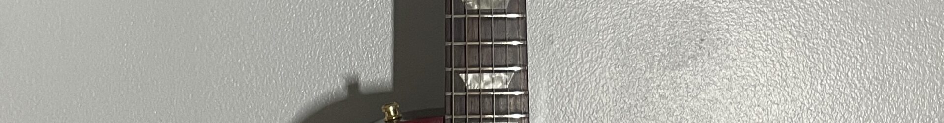 Gibson Les Paul Studio Gem P-90’s, w/vintage chainsaw case