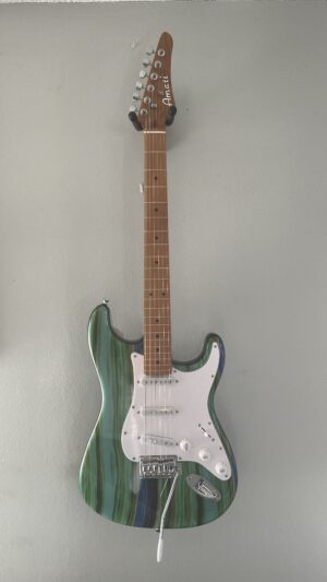 Amati Strat Copy, Brand New, Warranty, Pro Setup, 200PC02, w/bag.